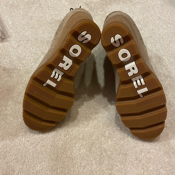 Sorel Studded Uptown Boots—NWT - Picture 6 of 6